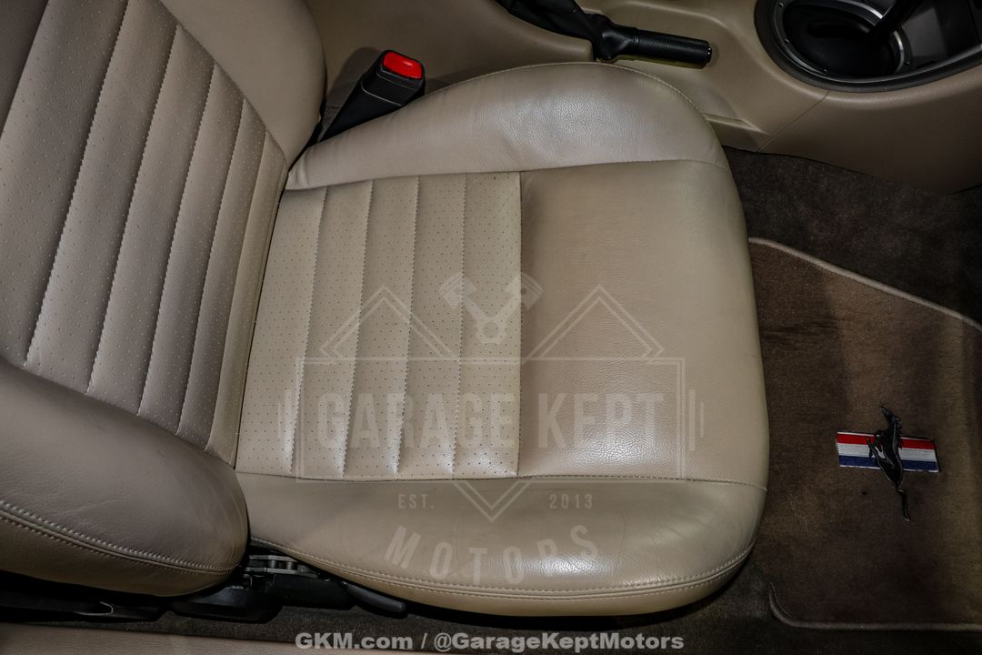 2003 Ford Mustang