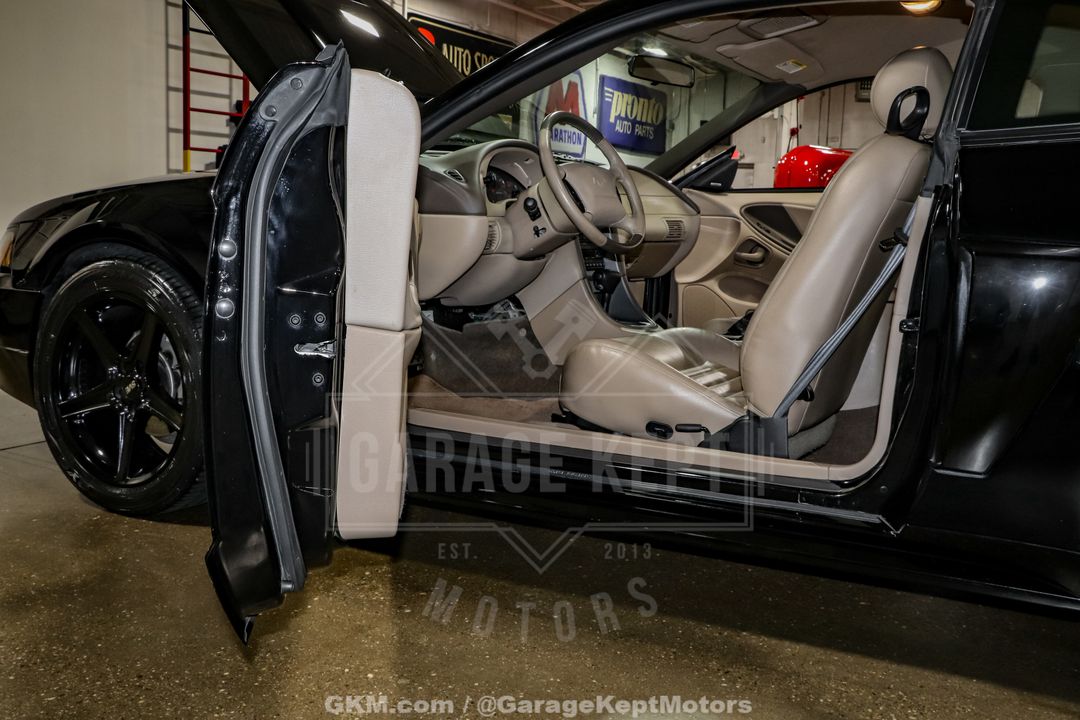 2003 Ford Mustang