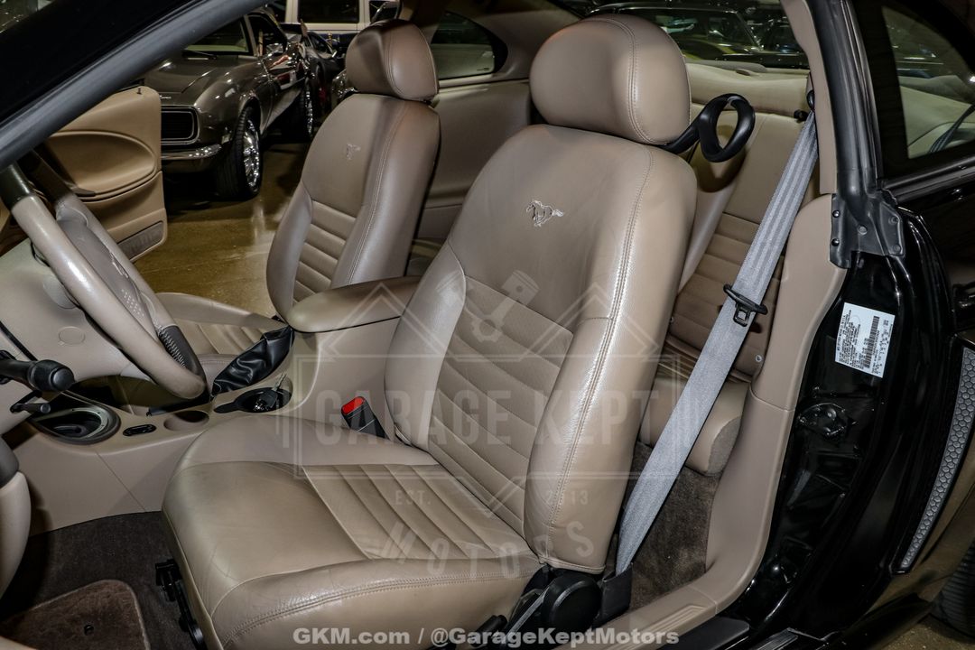 2003 Ford Mustang
