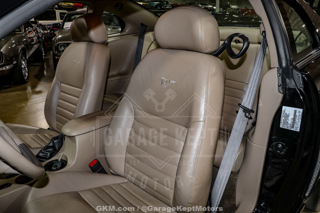 2003 Ford Mustang