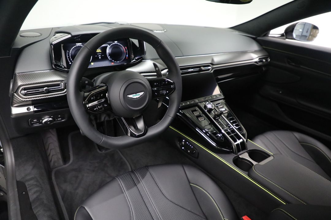2026 Aston Martin Vantage