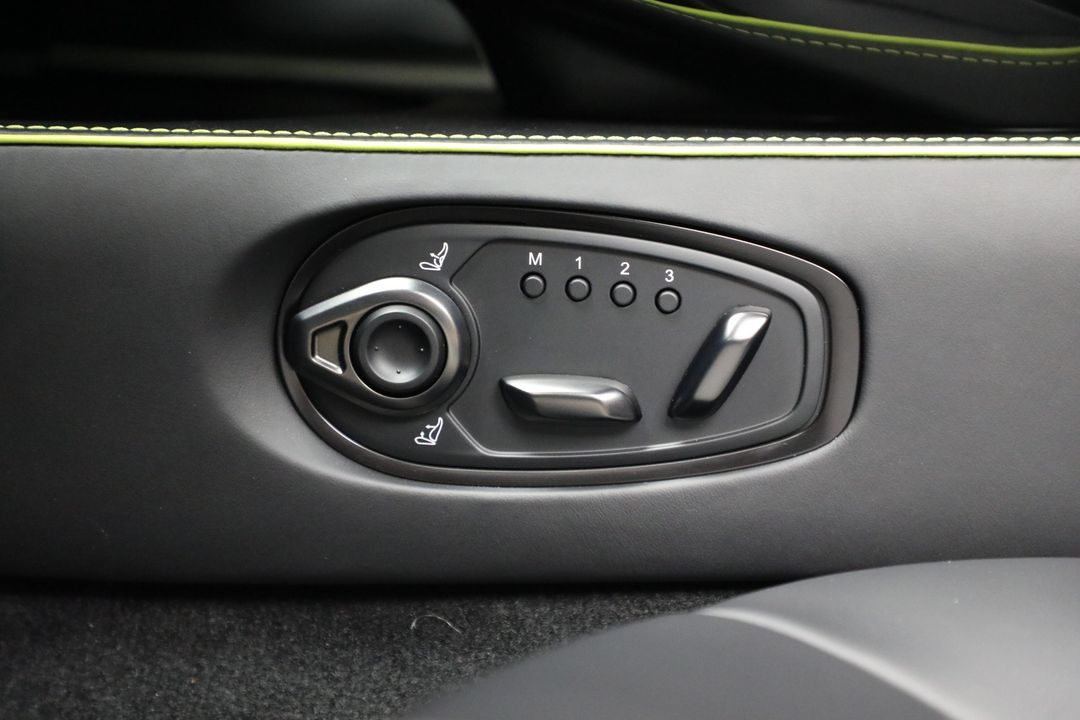 2026 Aston Martin Vantage