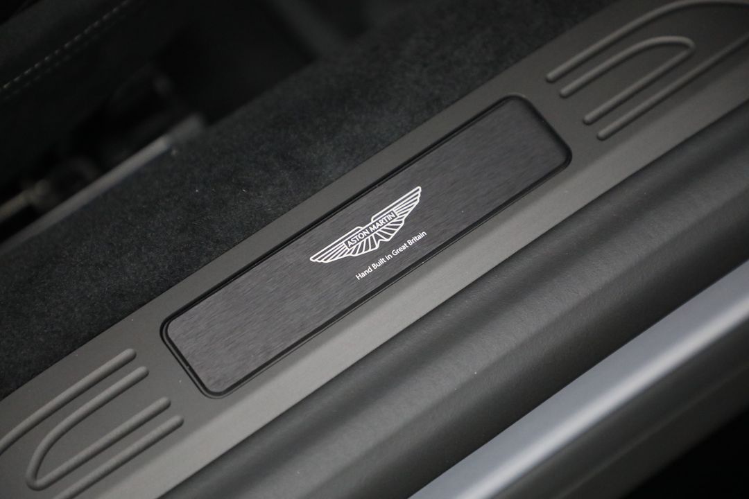 2026 Aston Martin Vantage