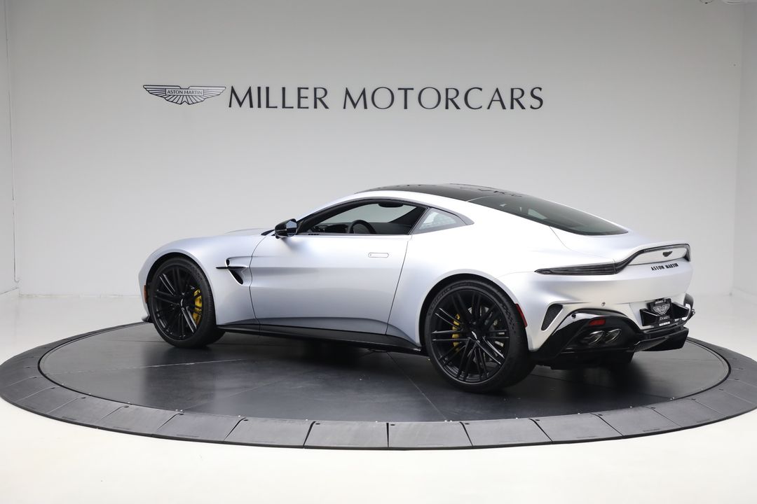 2026 Aston Martin Vantage