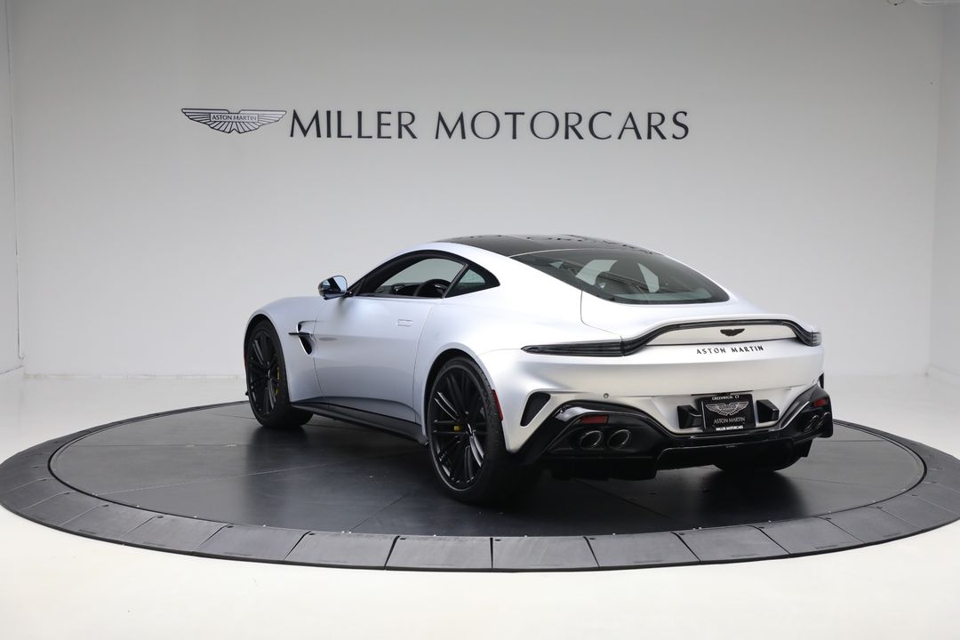 2026 Aston Martin Vantage