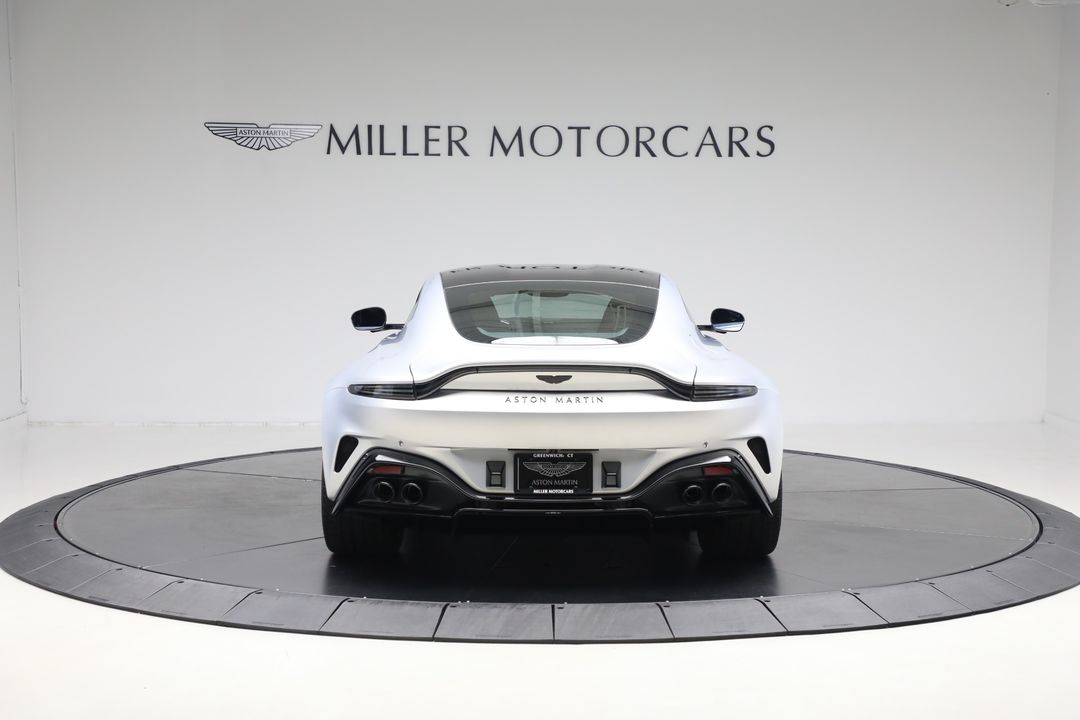 2026 Aston Martin Vantage