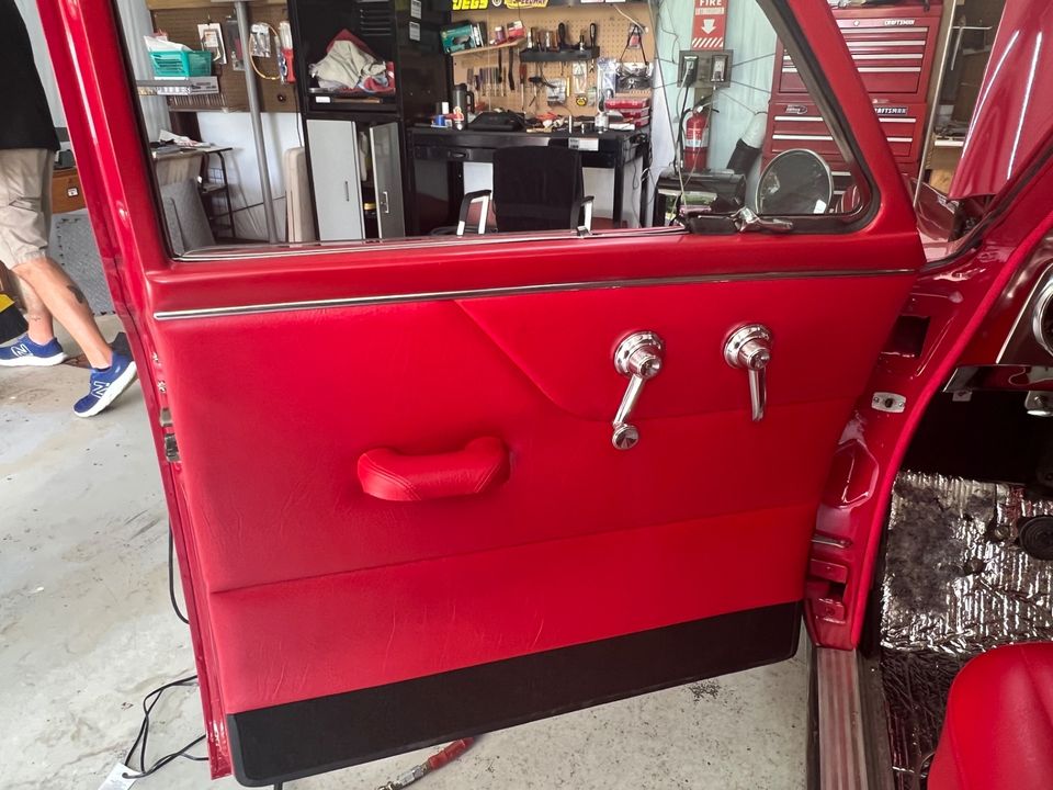 1952 Studebaker Land Cruiser
