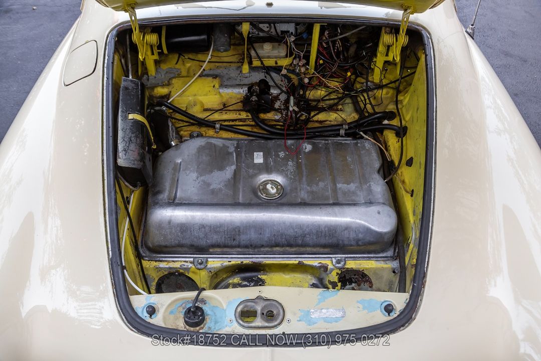 1973 Volkswagen Karmann Ghia