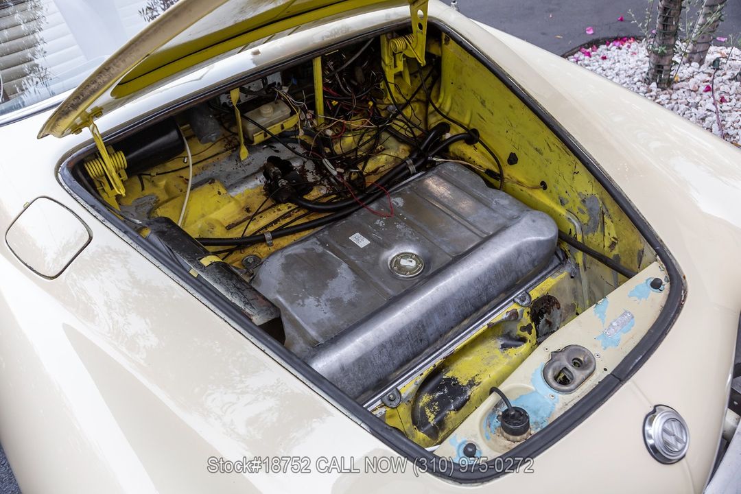 1973 Volkswagen Karmann Ghia