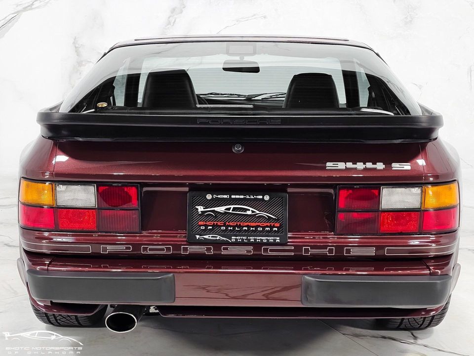 1987 Porsche 944