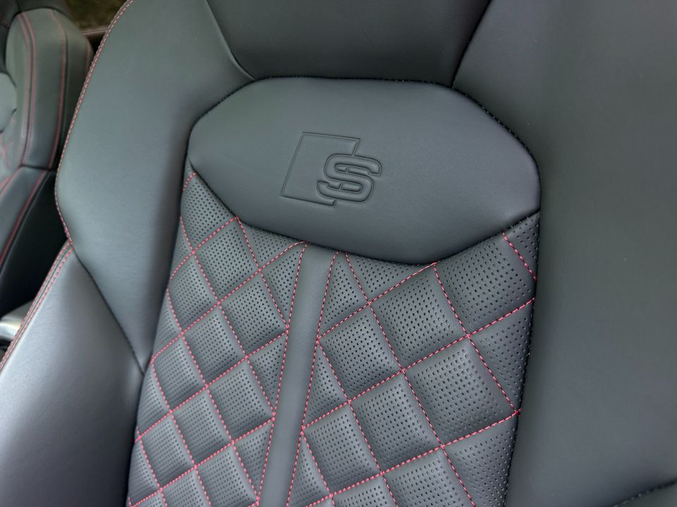 2025 Audi SQ7