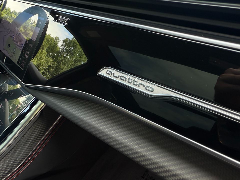 2025 Audi SQ7