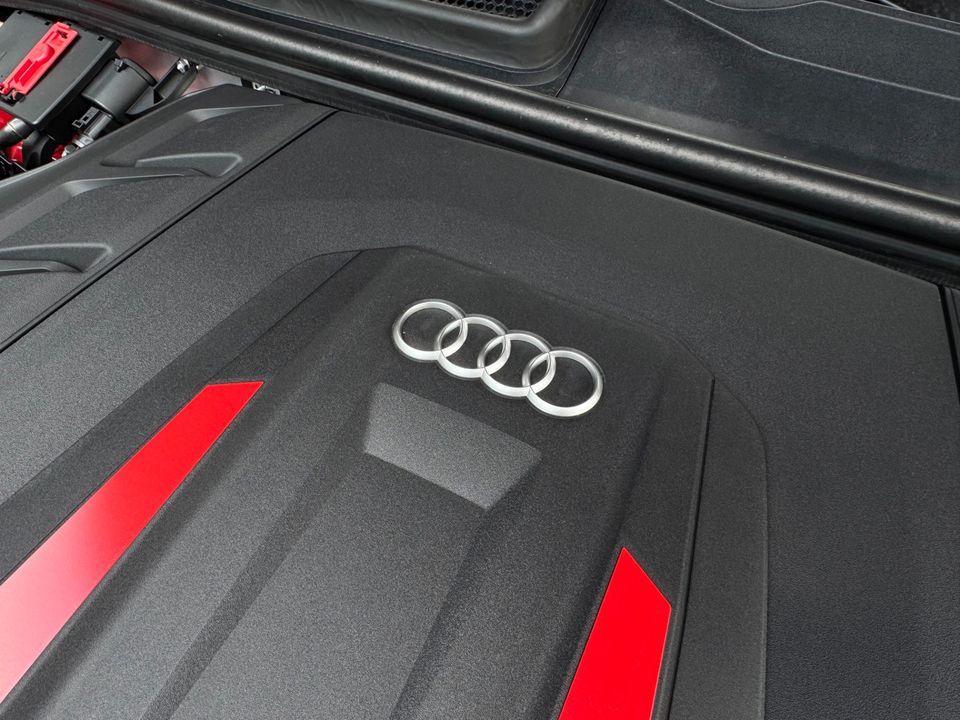2025 Audi SQ7