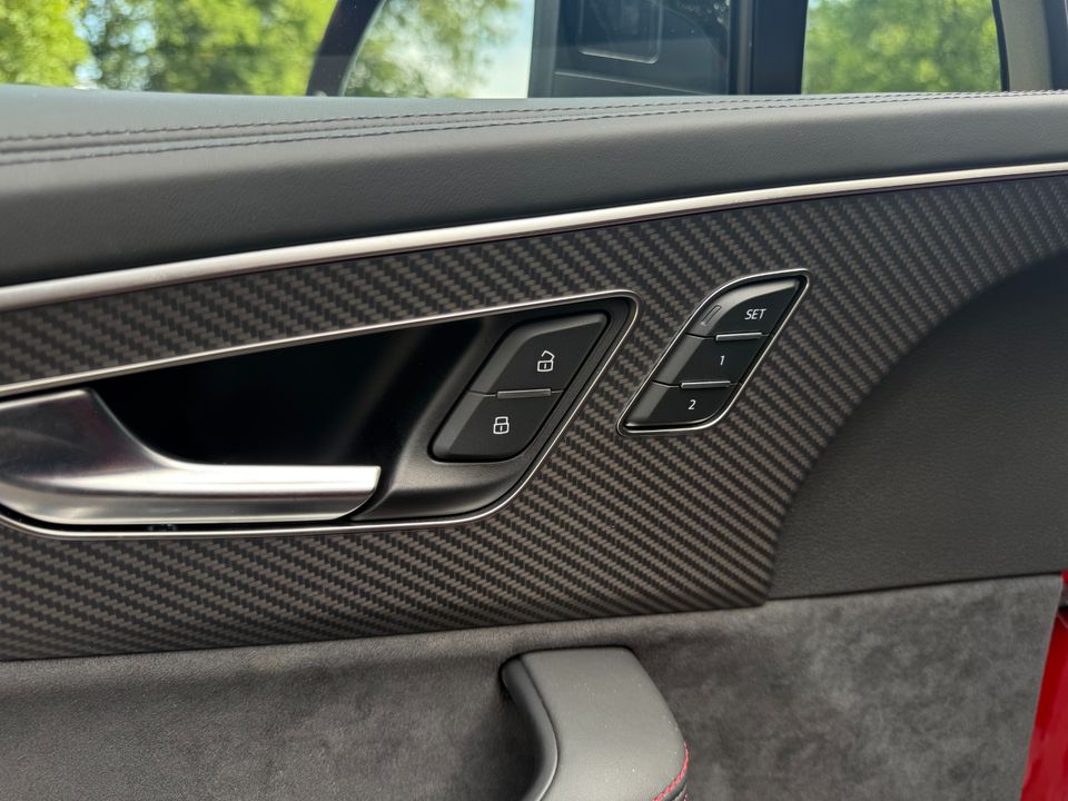 2025 Audi SQ7