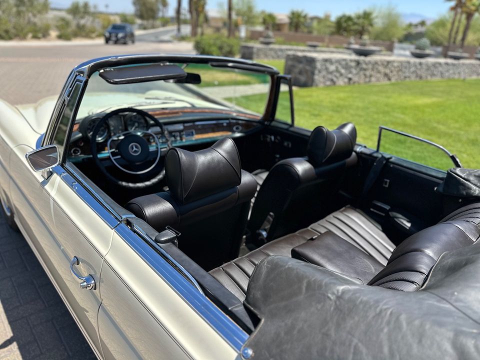 1970 Mercedes-Benz 280SE