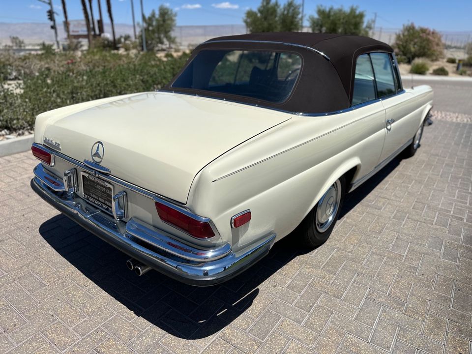 1970 Mercedes-Benz 280SE