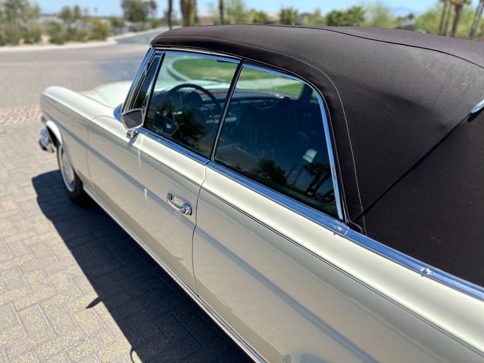 1970 Mercedes-Benz 280SE