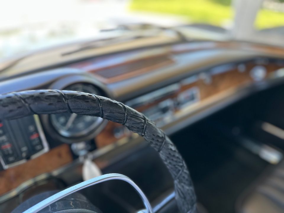 1970 Mercedes-Benz 280SE