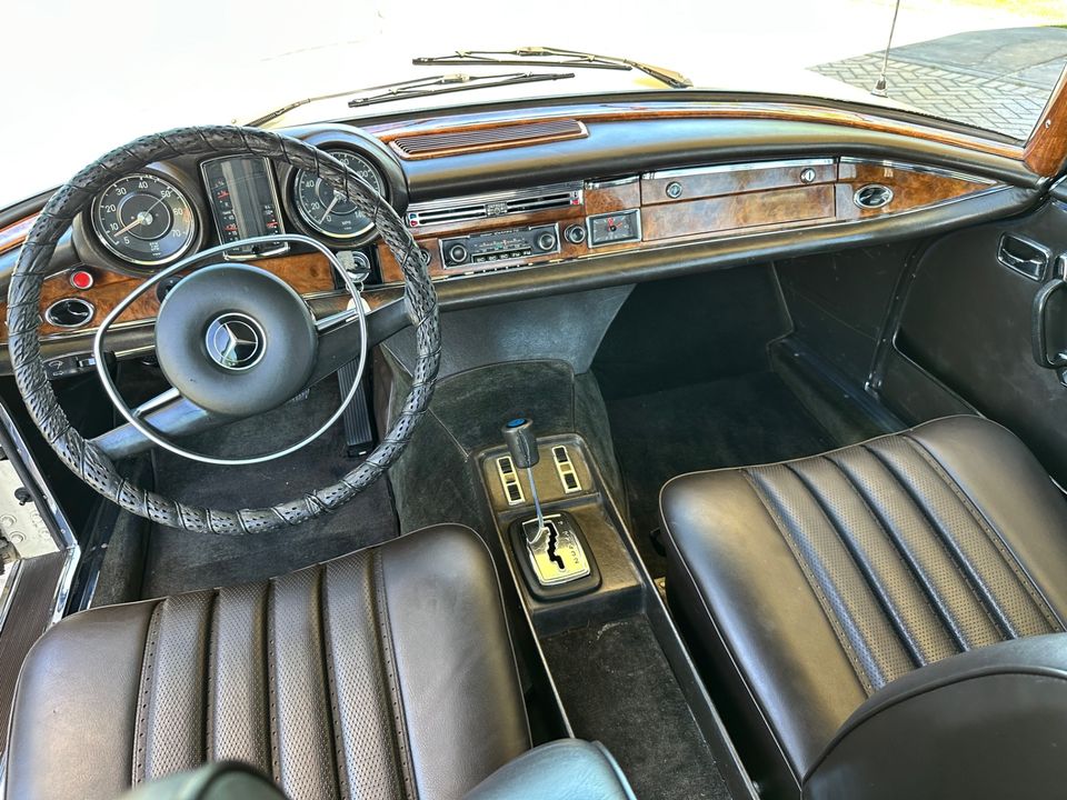 1970 Mercedes-Benz 280SE