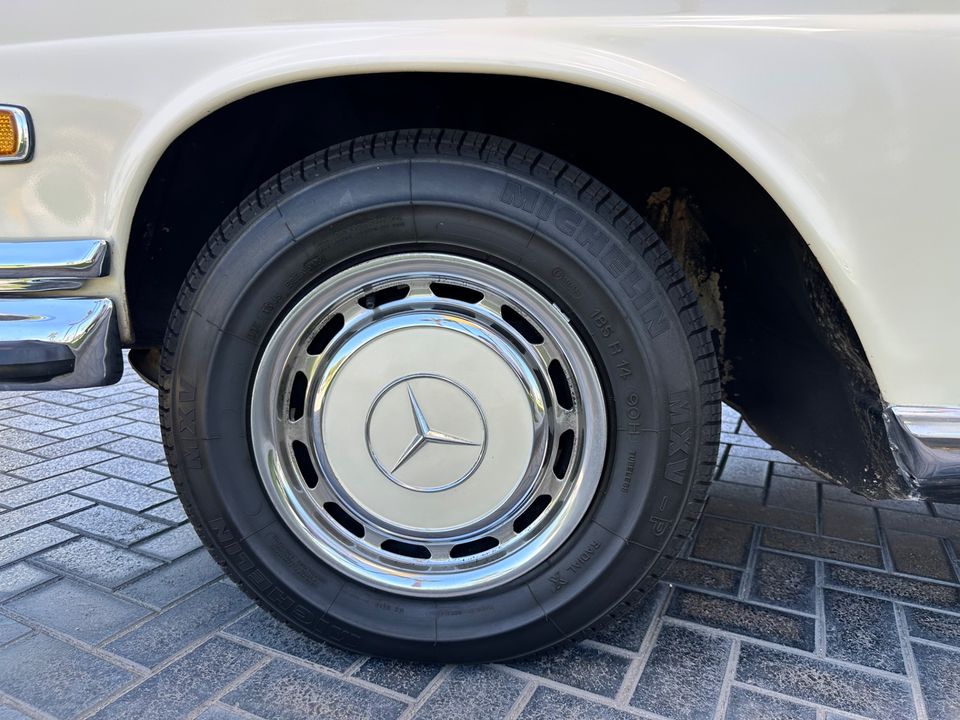1970 Mercedes-Benz 280SE