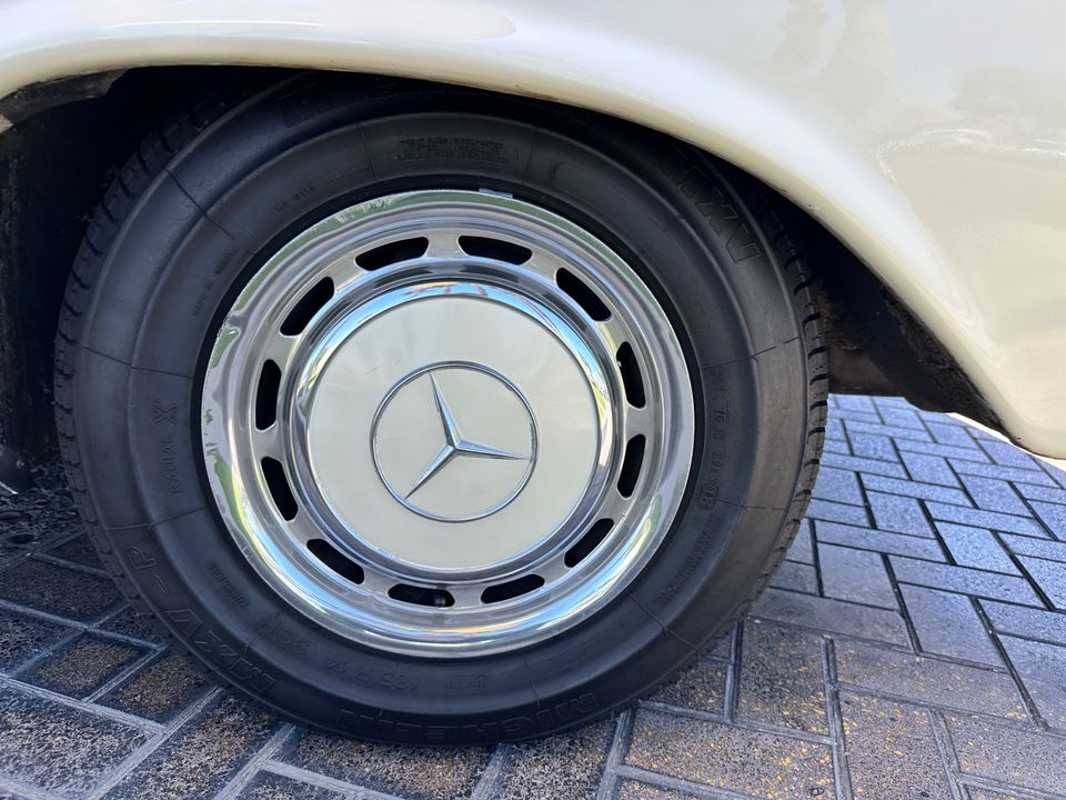 1970 Mercedes-Benz 280SE