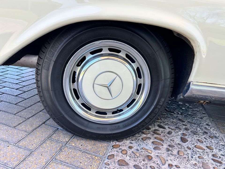 1970 Mercedes-Benz 280SE