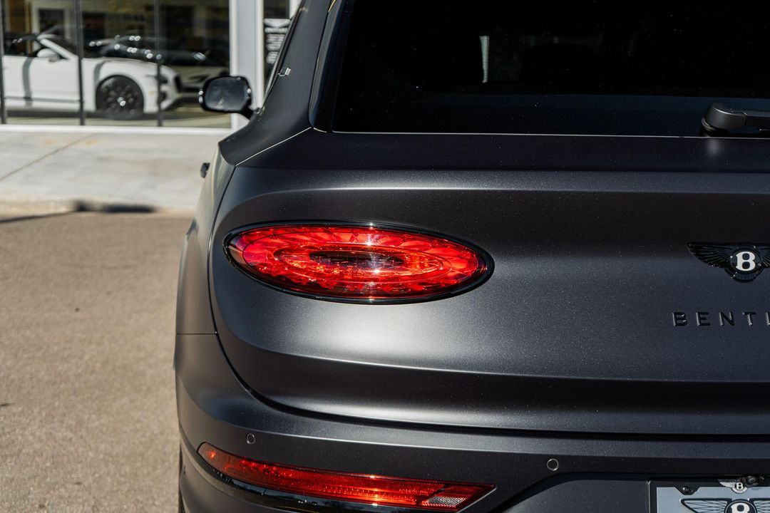 2025 Bentley Bentayga