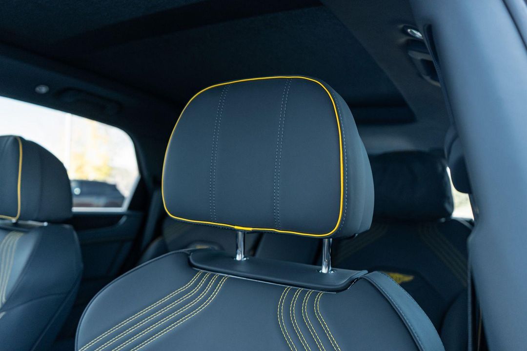 2025 Bentley Bentayga