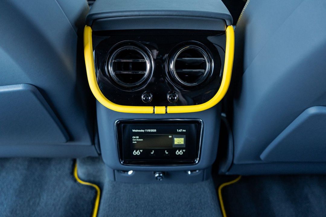 2025 Bentley Bentayga