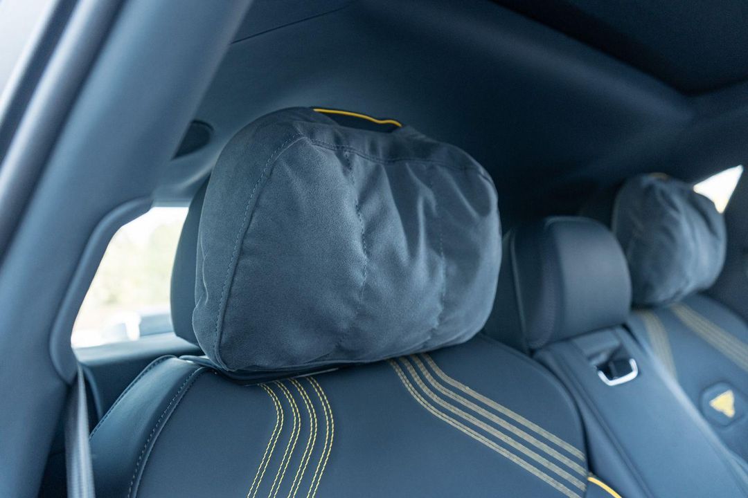 2025 Bentley Bentayga