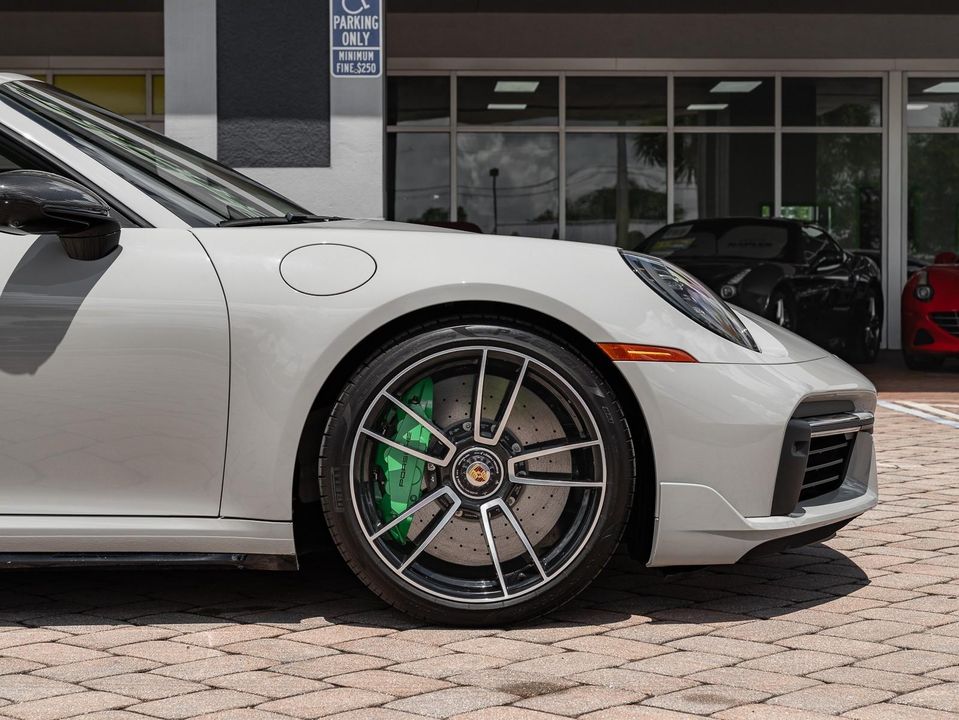 2022 Porsche 911