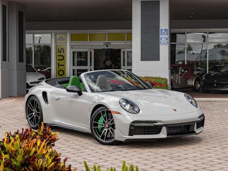 2022 Porsche 911