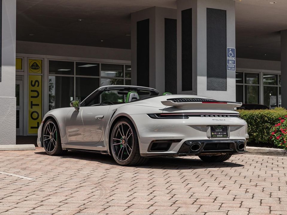 2022 Porsche 911