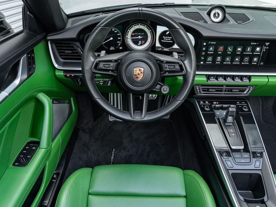 2022 Porsche 911