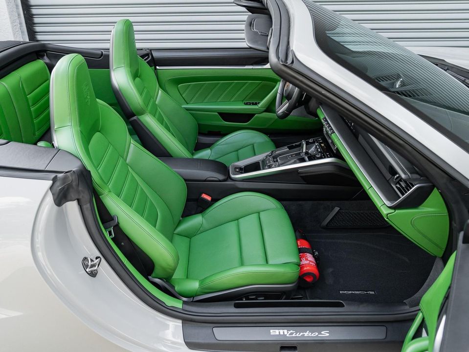 2022 Porsche 911