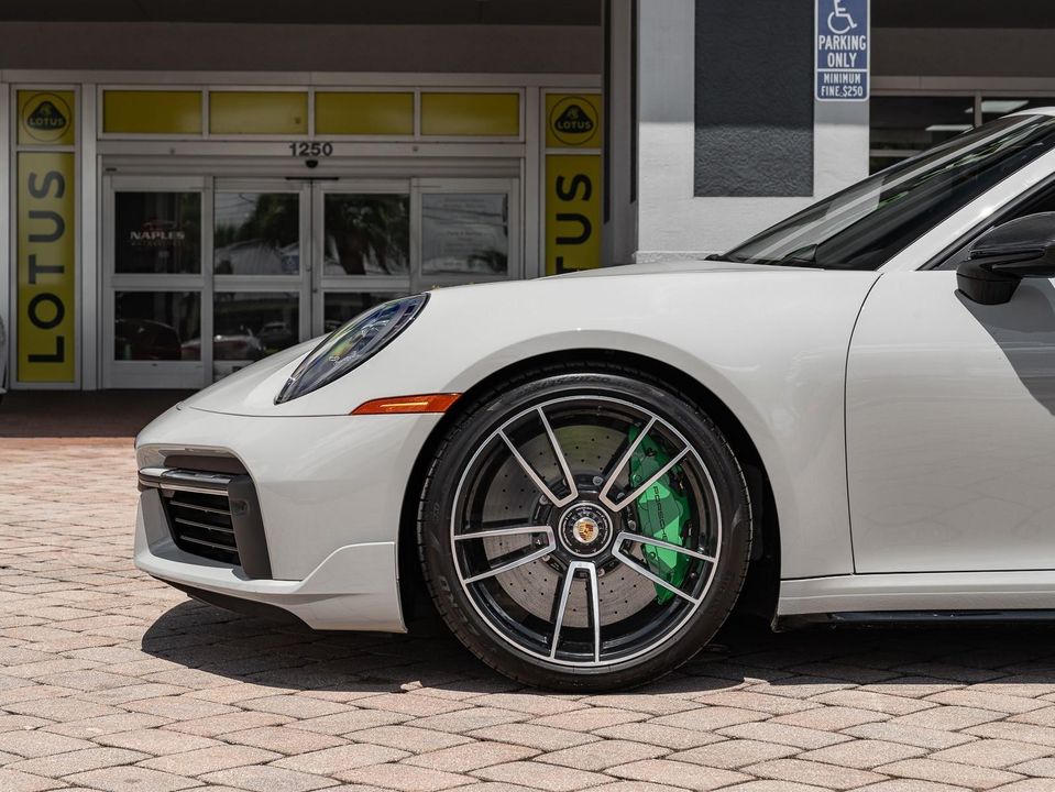 2022 Porsche 911