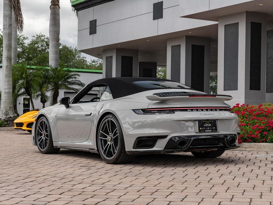 2022 Porsche 911