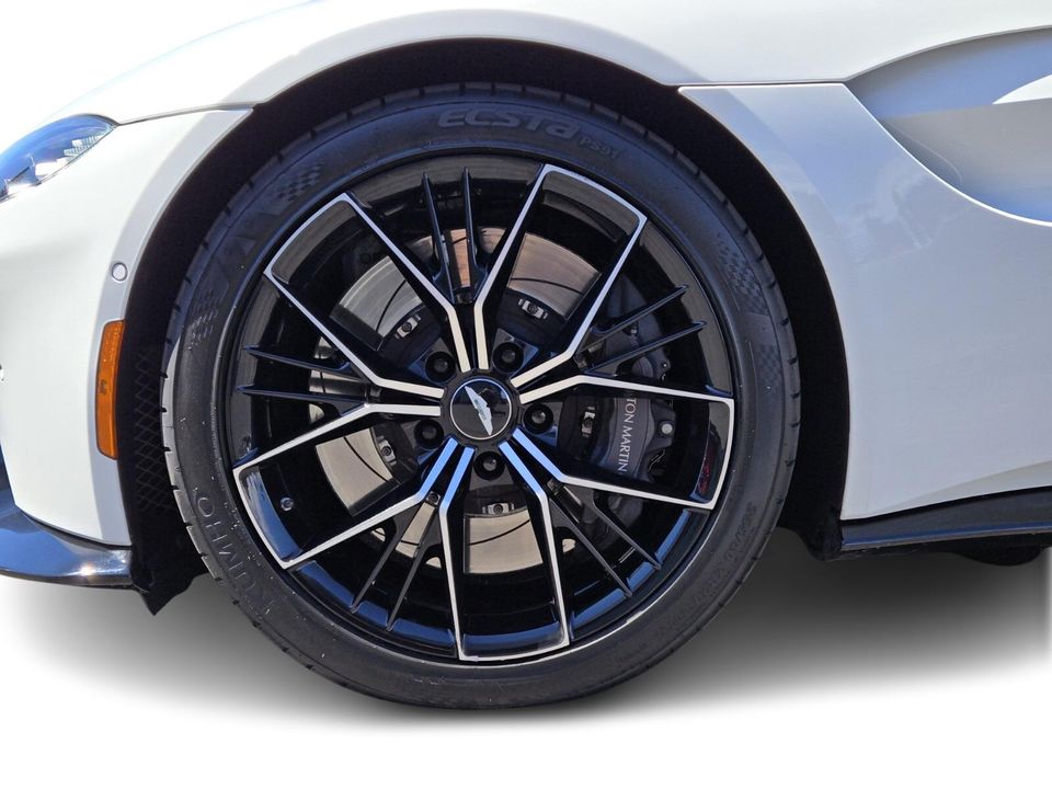 2022 Aston Martin Vantage