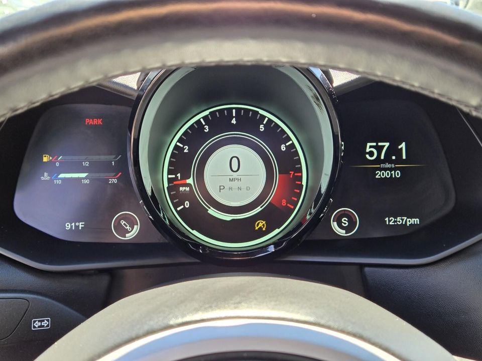 2022 Aston Martin Vantage