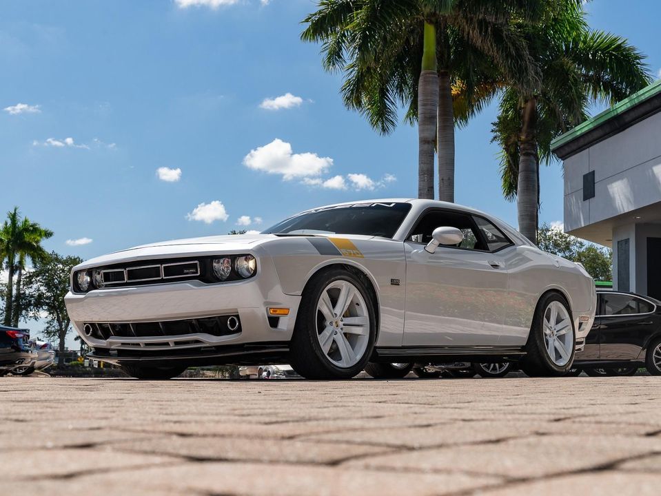 2014 Dodge Saleen 30th Anniversary Challenger