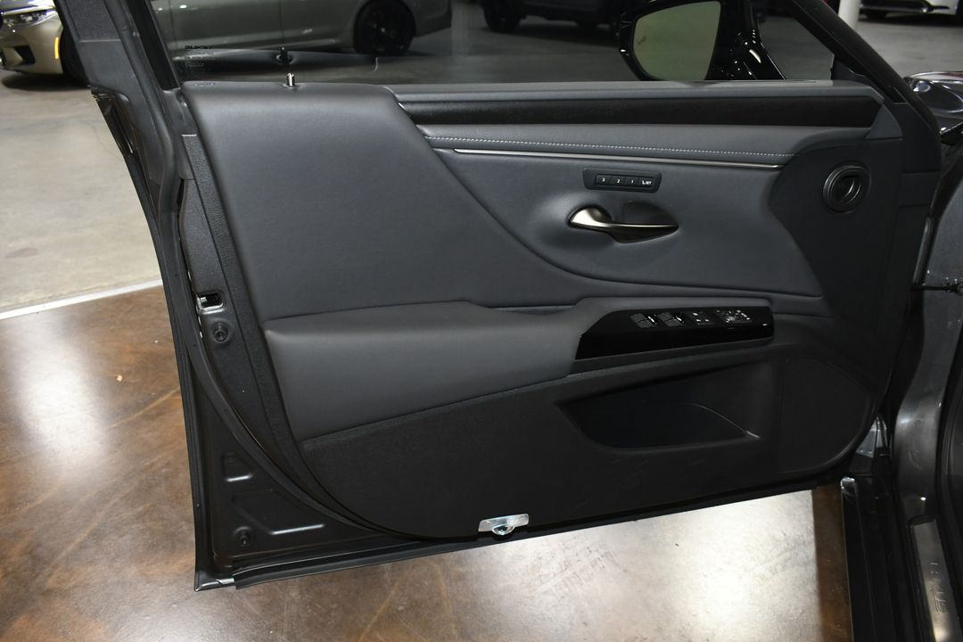 2024 Lexus ES 350