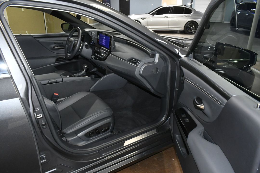 2024 Lexus ES 350