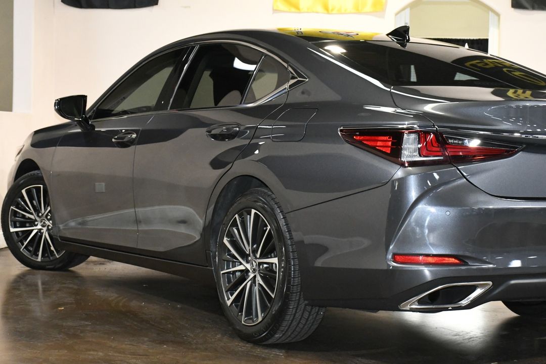 2024 Lexus ES 350