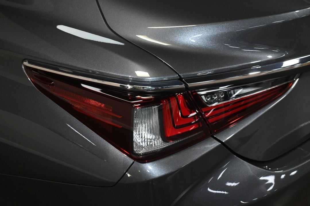 2024 Lexus ES 350