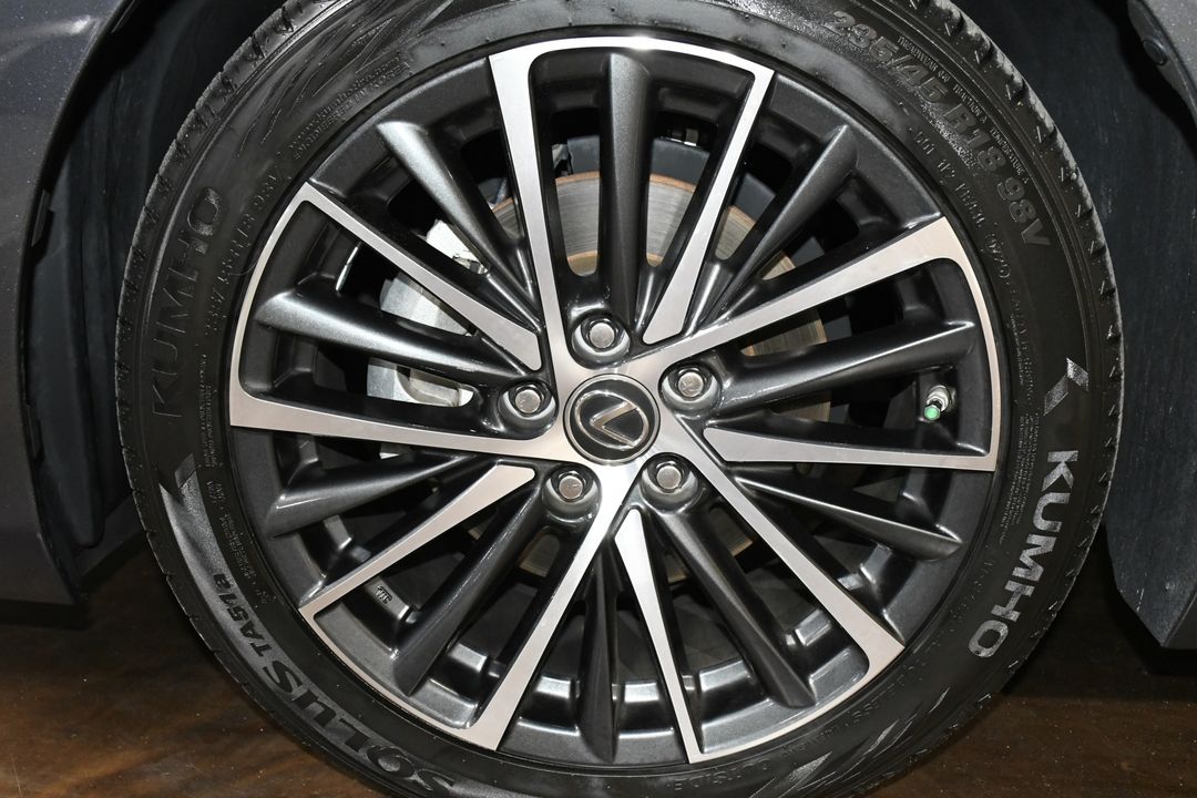 2024 Lexus ES 350