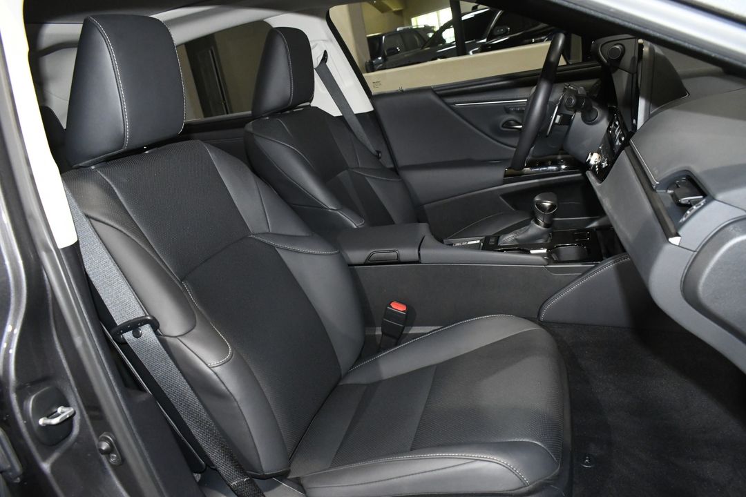2024 Lexus ES 350