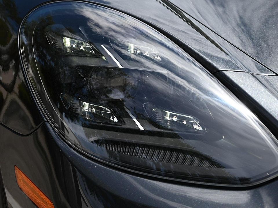2023 PORSCHE PANAMERA