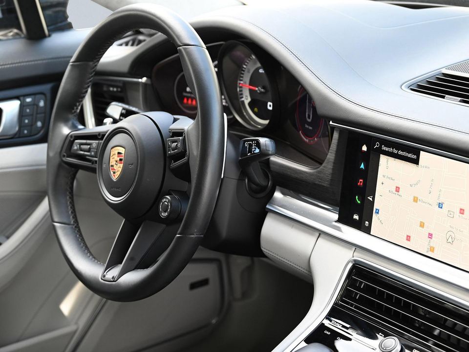 2023 PORSCHE PANAMERA