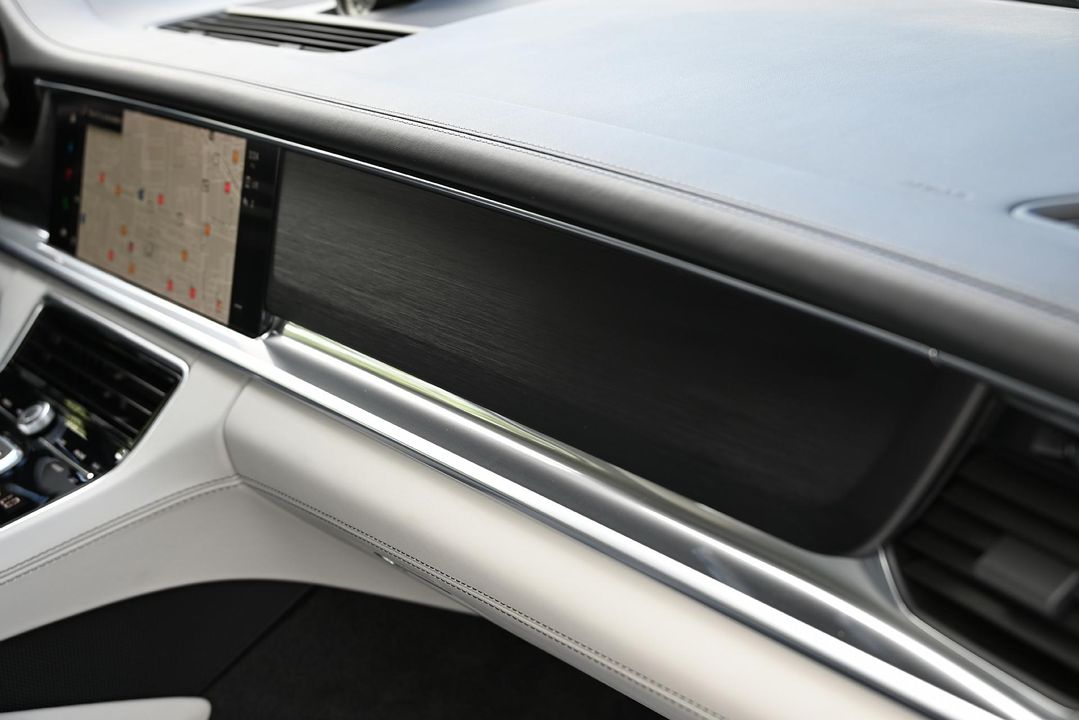 2023 PORSCHE PANAMERA