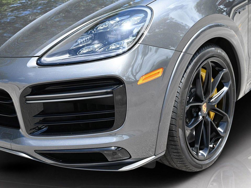 2023 Porsche Cayenne